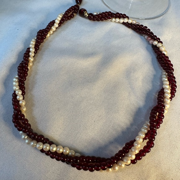 Vintage 80’s AVON twisted torsade style multi strand necklace - Picture 6 of 7